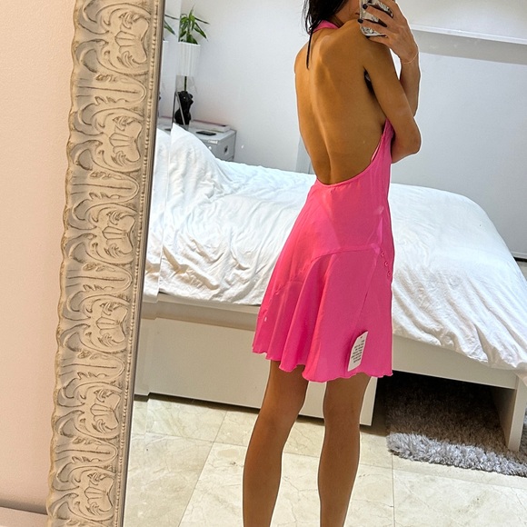 New ASOS DESIGN satin mini dress with rouleaux loop - Pink - Picture 3 of 8